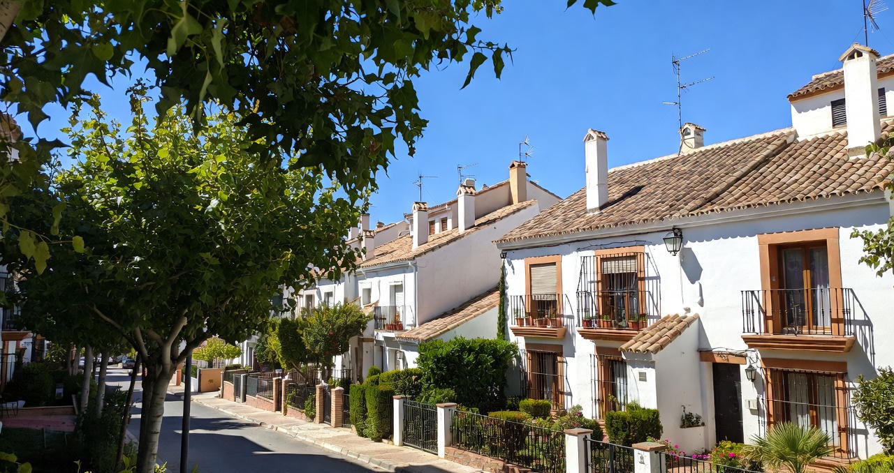 Pinoso in Spanje: wonen tussen wijnvelden en bergen